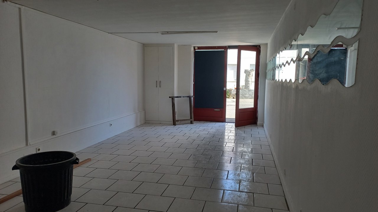 Image_3, Local commercial, Saint-Palais, ref :